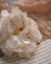 將圖片載入圖庫檢視器 【可打開放香水】 HEARTFELT (Gold) - White Crystal Perfume Necklace ✦ Waterproof™
