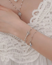 將圖片載入圖庫檢視器 WAVEY BLUE - Silver Bracelet