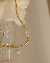 Load image into Gallery viewer, Weaver - Glaze Necklace