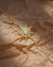 Load image into Gallery viewer, 8 AWN STAR - Gold Bracelet โฆ 925 Silver โข