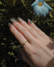 画像をギャラリービューアに読み込む, A04 - Gold Ring