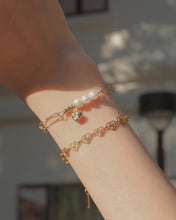 將圖片載入圖庫檢視器 Heart Dangling Bracelet *Waterproof