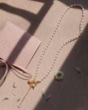 將圖片載入圖庫檢視器 Blossomy - Pearl Necklace