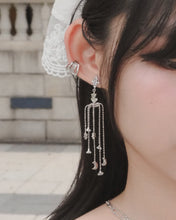 Load image into Gallery viewer, Celestial - Silver Ear cuff