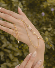 Load image into Gallery viewer, Behind the sun - 3 Way Necklace