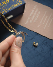 將圖片載入圖庫檢視器 【可打開放小配件】 BOUQUET - Necklace