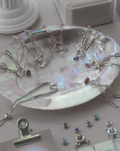 將圖片載入圖庫檢視器 Crystal & Stone - Silver Toggle Bracelets (waterproof)防水物料
