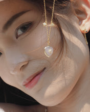 Load image into Gallery viewer, GEMY - Rose Quartz Necklace โฆ 925 Silver โข