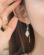 將圖片載入圖庫檢視器 【兩戴式】 OVER THE MOON - Earrings