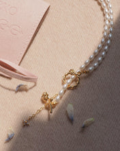 將圖片載入圖庫檢視器 Blossomy - Pearl Necklace