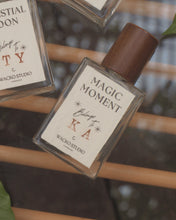 Load image into Gallery viewer, 【Free name printing】MAGIC MOMENT
