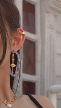 將圖片載入圖庫檢視器 Astro - 18KGP Crystal Beaded Hoop Earrings
