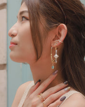 Load image into Gallery viewer, Blue Bling - 18KGP Hoops