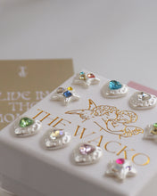 Load image into Gallery viewer, Pearl Gem - 925 Silver Stud Earrings