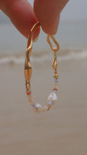 ๅฐๅ็่ผๅ
ฅๅๅบซๆชข่ฆๅจ Sea Soul - 18KGP Freshwater Pearl Beaded Bangle