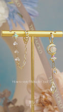 ๅฐๅฝฑ็่ผๅ
ฅๅๅบซๆชข่ฆๅจไธฆๆญๆพ๏ผMidnight Opal - Moon Earrings