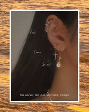 ๅฐๅ็่ผๅ
ฅๅๅบซๆชข่ฆๅจ HUGGIE HOOP EARRINGS - SPIRIT