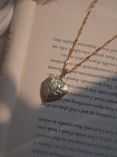 Load image into Gallery viewer, Dear you - Personalized Photo Necklace