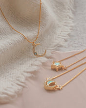 Load image into Gallery viewer, Luna Glow - Gold Vermeil Opal Moon Bracelet