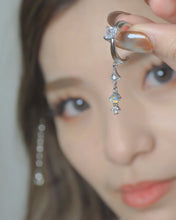 Load image into Gallery viewer, Ethereal - 925 Sliver Moonstone Earrings