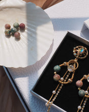 Load image into Gallery viewer, Coral - 18K Handicraft Earrings