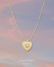 將圖片載入圖庫檢視器 Retro Heart in White - Gold Titanium Steel Necklace *Waterproof