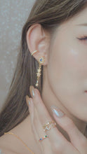 將圖片載入圖庫檢視器 Light Seeker - CZ Star Cuff Earrings