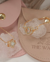 Load image into Gallery viewer, Luna Glow - Gold Vermeil Opal Moon Bracelet
