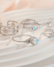 ๅฐๅ็่ผๅ
ฅๅๅบซๆชข่ฆๅจ Moon Lux & 8-awn Star - Moonstone & CZ 925 Silver Rings