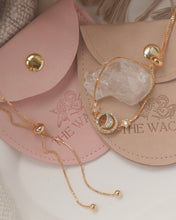 Load image into Gallery viewer, Luna Glow - Gold Vermeil Opal Moon Bracelet