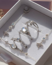 將圖片載入圖庫檢視器 Timeless Star - 925 Silver Moonstone Earrings