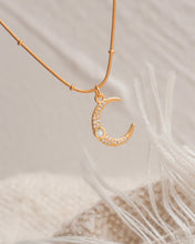 Load image into Gallery viewer, Dreamy Rise - Gold Titanium Steel Opal Necklace