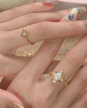 Load image into Gallery viewer, Sky Rise - 18KGP Gold Earrings