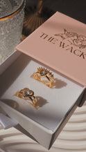 ๅฐๅ็่ผๅ
ฅๅๅบซๆชข่ฆๅจ Passion โข 18KGP CZ Heart Shaped Ring
