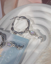 ๅฐๅ็่ผๅ
ฅๅๅบซๆชข่ฆๅจ Moon Flare - 925 Silver Moonstone Hoop Earrings