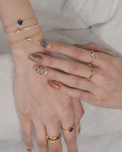 Load image into Gallery viewer, Lina - 14KGP CZ Heart Bracelet