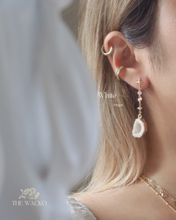 Load image into Gallery viewer, Mystic Stone - 18KGP Crystal Stone Earrings