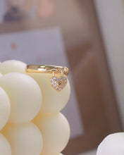ๅฐๅ็่ผๅ
ฅๅๅบซๆชข่ฆๅจ Unlock My Heart - 18KGP Ring