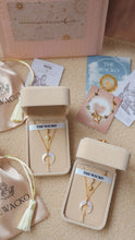 Load image into Gallery viewer, La Favore SET - 18K Crescent Moon Layered Necklace Set (waterproof)