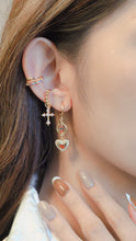 ๅฐๅ็่ผๅ
ฅๅๅบซๆชข่ฆๅจ Love is all around โข 18KGP CZ Hoop Earrings