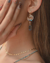 將圖片載入圖庫檢視器 Freeze - 18KGP Crystal Earrings