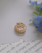ๅฐๅ็่ผๅ
ฅๅๅบซๆชข่ฆๅจ Jill & Monet - 14KGP CZ Ear Cuff