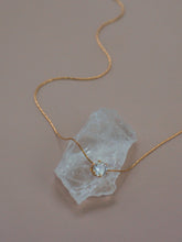 將圖片載入圖庫檢視器 Classic Gem & Goldie Essential Necklace (防水物料)