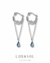 Load image into Gallery viewer, Silver Lunasol - Earrings