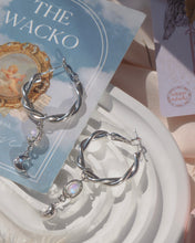 ๅฐๅ็่ผๅ
ฅๅๅบซๆชข่ฆๅจ Moon Flare - 925 Silver Moonstone Hoop Earrings