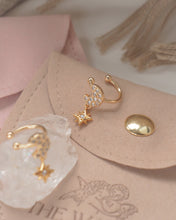 ๅฐๅ็่ผๅ
ฅๅๅบซๆชข่ฆๅจ Moonlight - 18KGP Ear Cuff