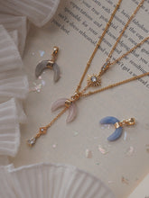 Load image into Gallery viewer, La Favore SET - 18K Crescent Moon Layered Necklace Set (waterproof)