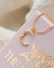 Load image into Gallery viewer, Dreamy Rise - Gold Titanium Steel Opal Necklace