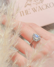 Load image into Gallery viewer, Moon Tears - 925 Sterling Silver Moon Stone Ring