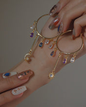 將圖片載入圖庫檢視器 【THREADS 限時推廣8折】 Rainy Dayz - 18KGP Solar & Luna Hoop Earrings